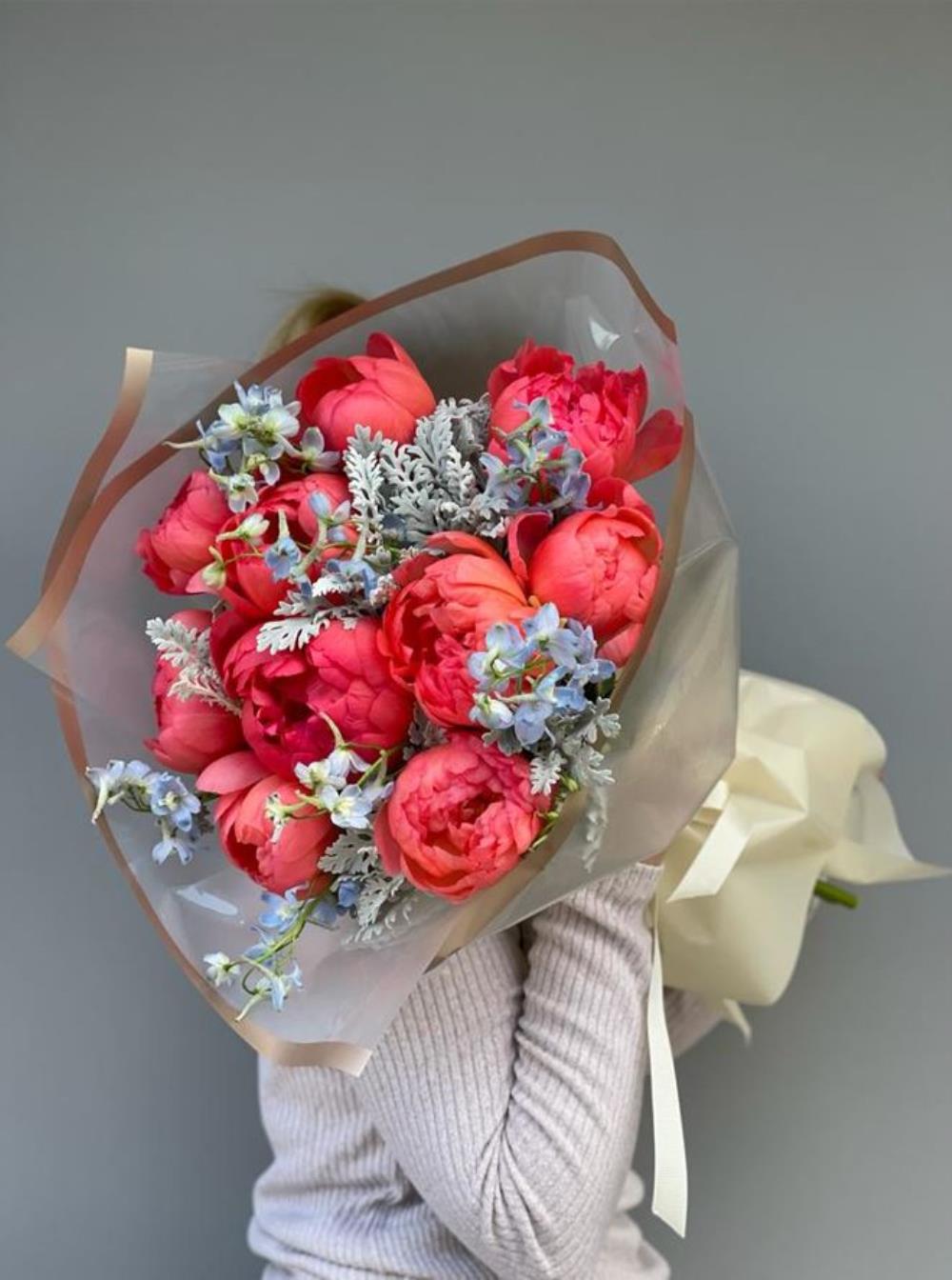 Coral Charm Mercan Şakayık Buketi 